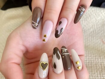 ネイビー(Naivy)/