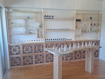 zzz... すぅ～/併設されているフレグランスバー