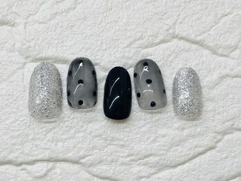 サローネ レジーナ(salone Regina)/ドット/秋ネイル/大人ネイル