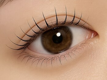 ブルーム 相模原店(Bloom)の写真/お化粧イージー♪ストレスフリー♪お目元でお顔が変わる★ケラチントリートメント付きダメージ最小限★