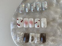 ニンニ(ninni)/冬ネイル/さくらんぼネイル