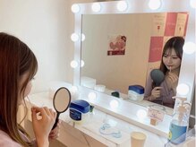 セルフホワイトニングサロン　エクシアホワイトニング　新白河店/2.　唇にワセリンを塗って保護