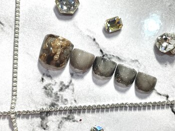 ブラックニュアンスネイル