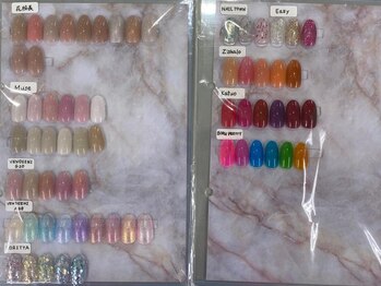 フローラ(FLORA)/ジェルカラー豊富な340色超!