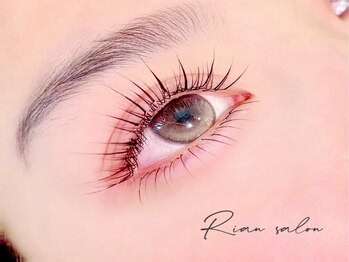 リアンサロン(Rian salon)の写真/まつげの悩みにお答えします☆あなただけの似合わせデザイン、なりたい目元をご提案！お気軽にご相談を◎