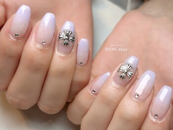 リッシュ ドゥ(RICHE deux)/パステル紫グラデーションネイル