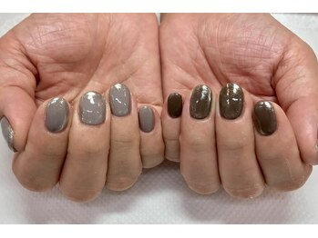 アイリッシュネイル 久屋大通店(Irish Nail)/ミラーネイル