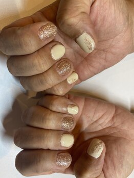 アールエム(Rm)/11月#ネイル