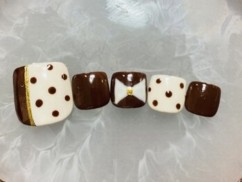 リラ(RIRA)/フット定額8000円コース