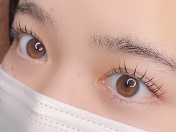 ラッシュ ニコニコ アイルーム(Lash 2525 eyeroom)の写真/モチの良さが自慢、人気の秘密♪丁寧なカウンセリング&自まつ毛の状態に合わせた施術で綺麗な仕上がりに☆