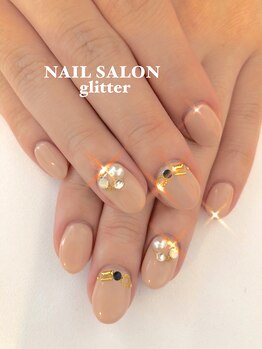ネイルサロン グリッター(NAIL SALON glitter)/シンプル大人ネイル