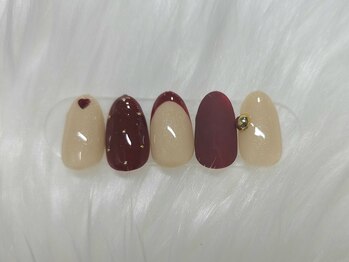 イング(+ Ing)/バレンタインネイル