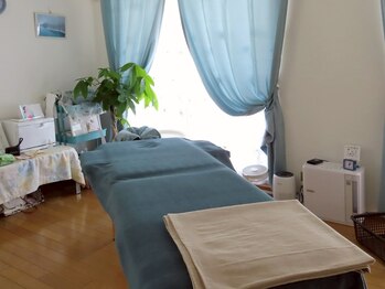 Amethystアメジスト～経絡リンパマッサージ～の写真/【完全予約制】落ち着く空間で心身ともにリラックス♪周りを気にせず体のプロによる経絡マッサージを体感◎