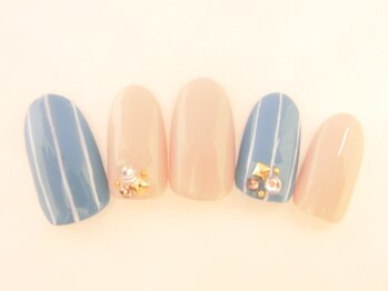 ネイルサロン ロゼオ(Nail salon Roseo)/■渋谷>6990円/ピンストライプ