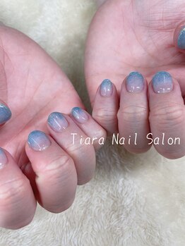 ティアラ(Tiara)/ラメグラデーション