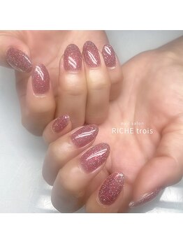 リッシュ トロワ(RICHE trois)/新入荷!フラッシュネイル!