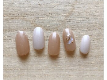 ココルポ 京橋(COCORUPO)/ベージュ×ラメ