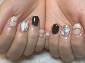 メイヴン(Maven)/ニュアンスネイル