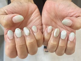 フラワーネイル【¥5,800】