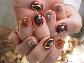 ボルドーブラウンブローチ