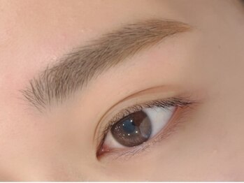 デジー ビュー(desir beaux)の写真/一人一人の骨格に合わせて似合う眉をご提案♪自然な毛流れの眉で垢抜け間違いなし!憧れの美眉へ導きます*