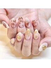 アイラッシュサロンアールツー(eyelash salon R2)/ぷっくりネイル　ミラーネイル