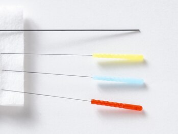 わらび鍼灸院/鍼ってこんなに細いんです！