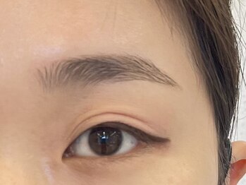 アイラッシュエー(eyelashA)の写真/【美眉スタイリング!!】骨格や表情筋に似合わせたアイブロウで印象UP♪メンズも眉毛を整えて清潔感UP☆