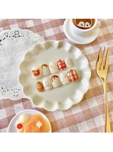 ネイルアトリエ いちごパフェ/くまさんのはちみつおやつ