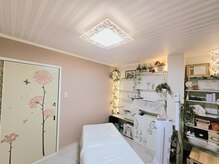 エラフリーの雰囲気（【生水素フェイシャル＆腸セラピー】皮膚と体の中から美肌に改善）