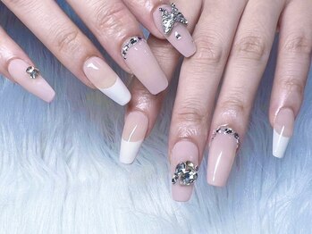 ユディア ネオン(Yudia neon)/スカルプ+90minやり放題