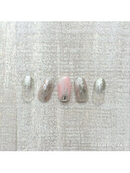 アムルーズ(Amoureuse)/ニュアンスネイル♪