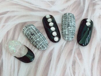 ネイルアンドアイラッシュサロンR/韓国×ツイード