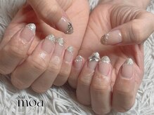 モア(moa)/ラメフレンチ　シルバー