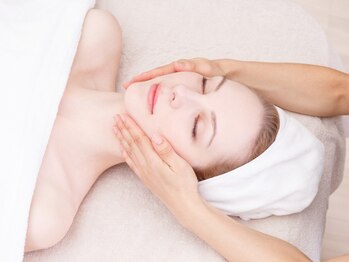 ルシアル(LUCIAL)の写真/ノーファンデを目指す大人女性の為に◎たるみ毛穴やお顔のゆるみを改善するメニュー多数ご準備しております