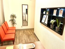 ほぐし屋こころ メガステージ白河店/待合スペース