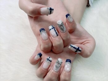 ティアラネイル(TIARA NAIL)/ジェルアートつけ放題¥9000