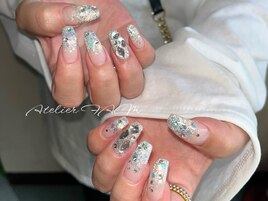 キラッキラネイル