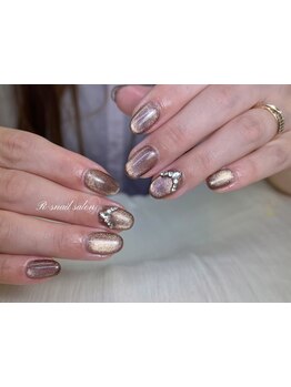 シンプル系（オフィス・日常）が得意