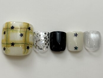 ネイルメゾン 天神店(NAIL MAISON)/落書きチェック星ホロ¥8500