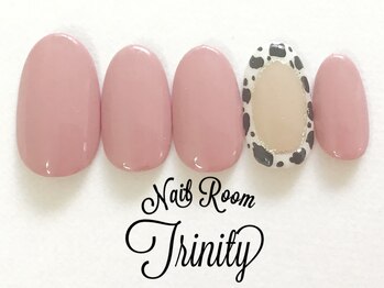ネイルルーム トリニティ(Nail Room Trinity)/150種類以上選べるアート付