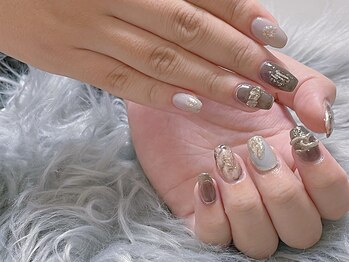 ニナズネイル(Nina's Nail)/スカルプやり放題