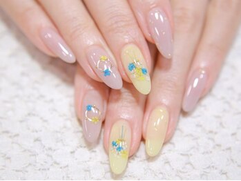 アフィック ネイル(afic nail)の写真/【高槻市駅すぐ】周りと差がつく褒められモテ可愛ネイル♪整った美フォルムと豊富なデザインで理想の指先に