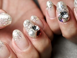 ラメグラデーションネイル