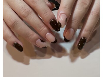 デューネイルスタジオ(dew nail studio)/フレンチデザイン