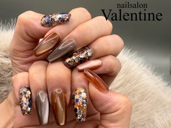 ネイルサロン ヴァレンタイン(nailsalon Valentine)の写真/snsフォロワー5万人の最新デザイン！季節ごとに変わる定額ネイルはオフィスから派手めまで対応可能♪