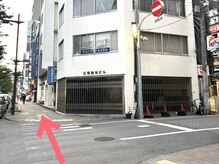 リノモア(LinoMoa)/【道案内3】そのまま直進