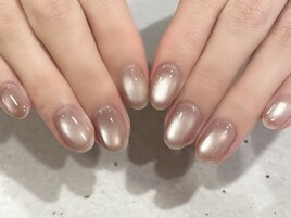 うるうるマグネットネイル