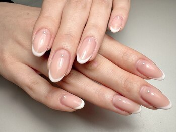 ヨーローネイル(YOLO Nail)/フレンチネイル