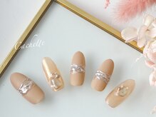 カシェット(Cachette)/華やかアクセサリーネイル
